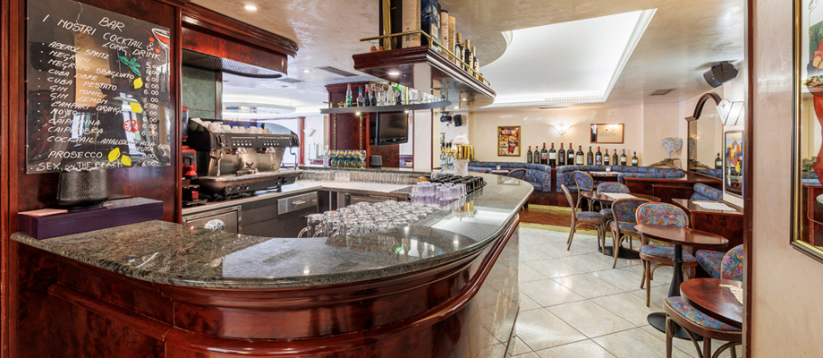 piano-bar-2.jpg